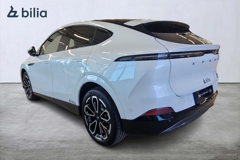 Bild 5 av XPENG G6 Performance I AWD I DRAG I MASSAGE I PANO I 360 kamera