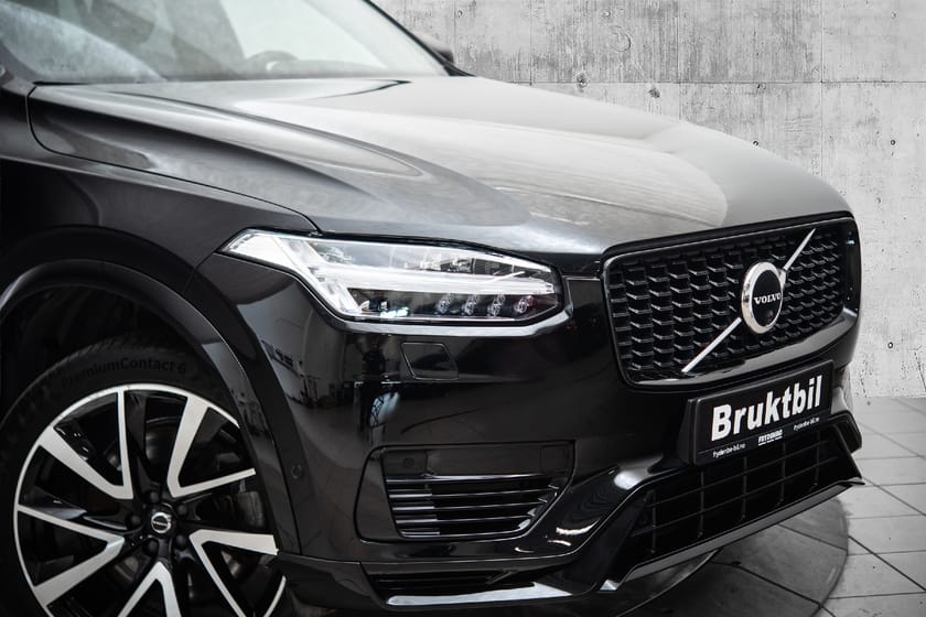 Bilde 3 av Volvo XC90 7-seater Recharge T8 Plus Dark KROK|PANO|21"|H&K|TONEDE