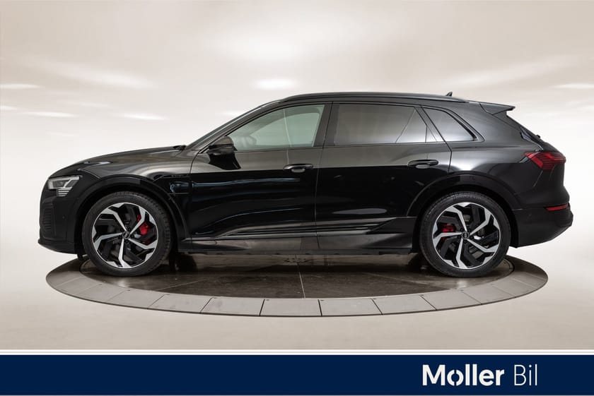 Bilde 2 av Audi Q8 50 e-tron quattro s line plus