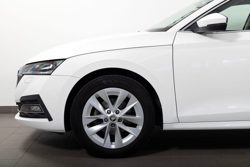 Bild 4 av Škoda Octavia Kombi Combi Style 1.5 TSI 150hk Dragkrok / Värmare