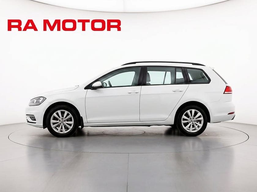 Bild 2 av Volkswagen Golf Sportscombi SC 1.6 TDI 116hk | D-värm | Backkamera | Adaptiv-Fart
