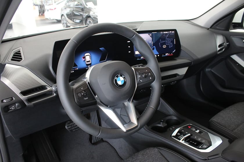 Bild 5 av BMW 120 4,95 ränta M Sport Design Nav Drive/Park-Assist RattV