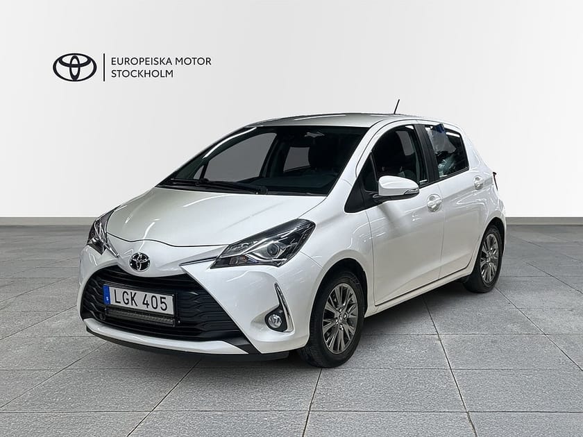 Bild 1 av Toyota Yaris 1.5 Active Backkamera / V-hjul / Approved used /5590mil