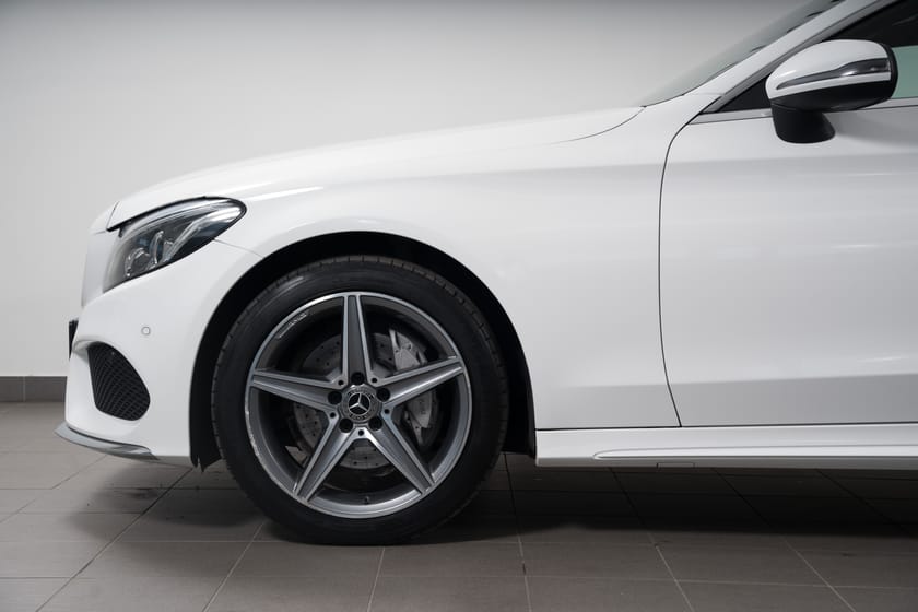Bild 3 av Mercedes-Benz C 200 Coupé  4MATIC AMG Värmare Taklucka Burmester
