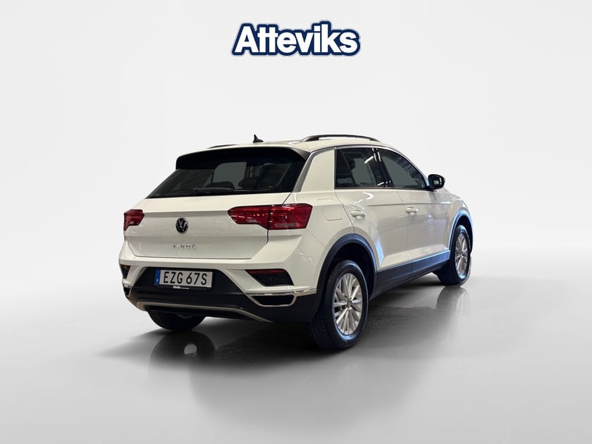 Bild 3 av Volkswagen T-Roc Dragkrok / Back kamera / Multifunktions ratt