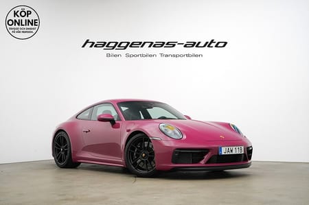 Porsche 911 Carrera 4 GTS 992 / 480hk / Chrono / Bose