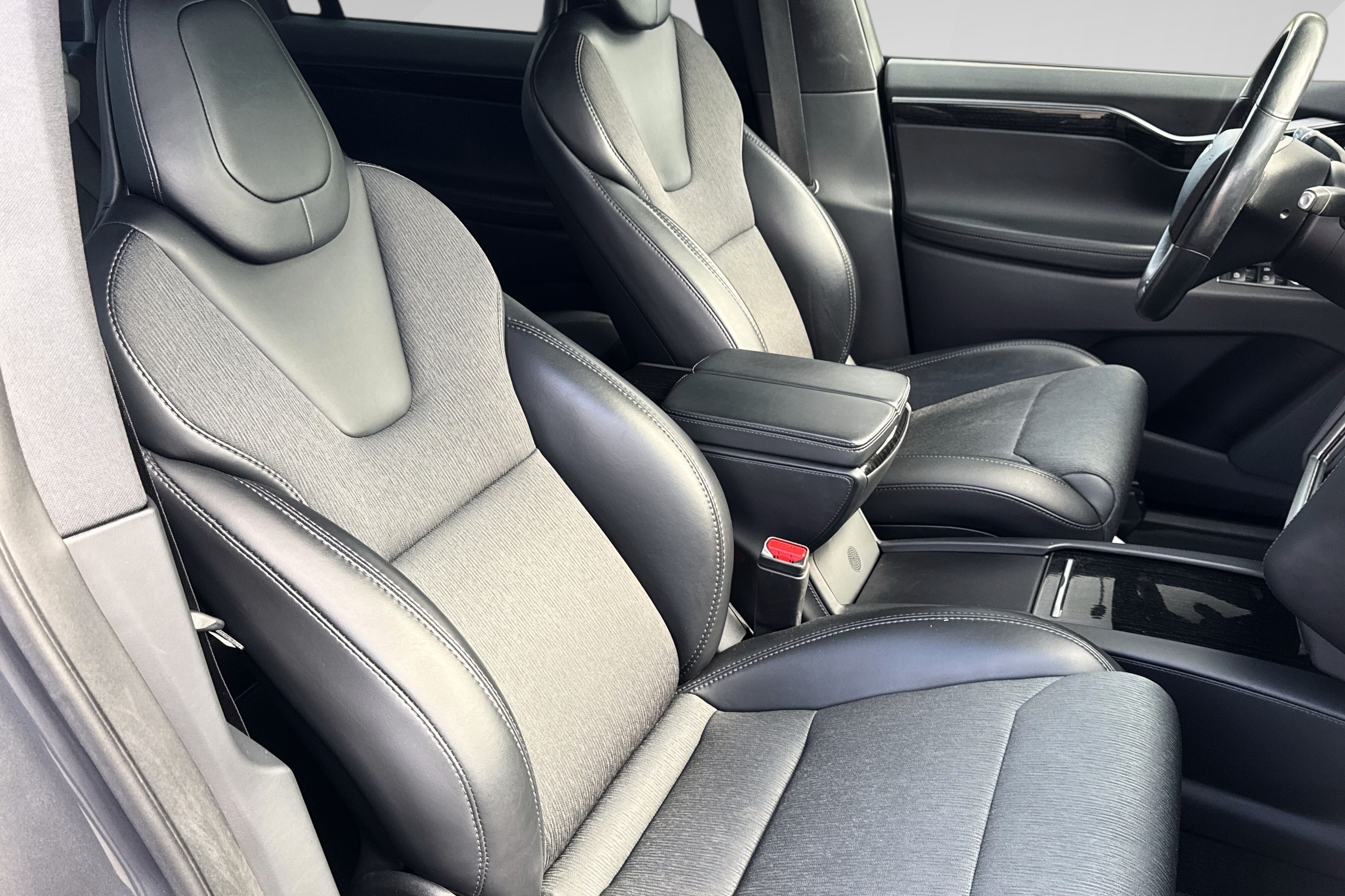 Tesla Model X 100D bilde 13