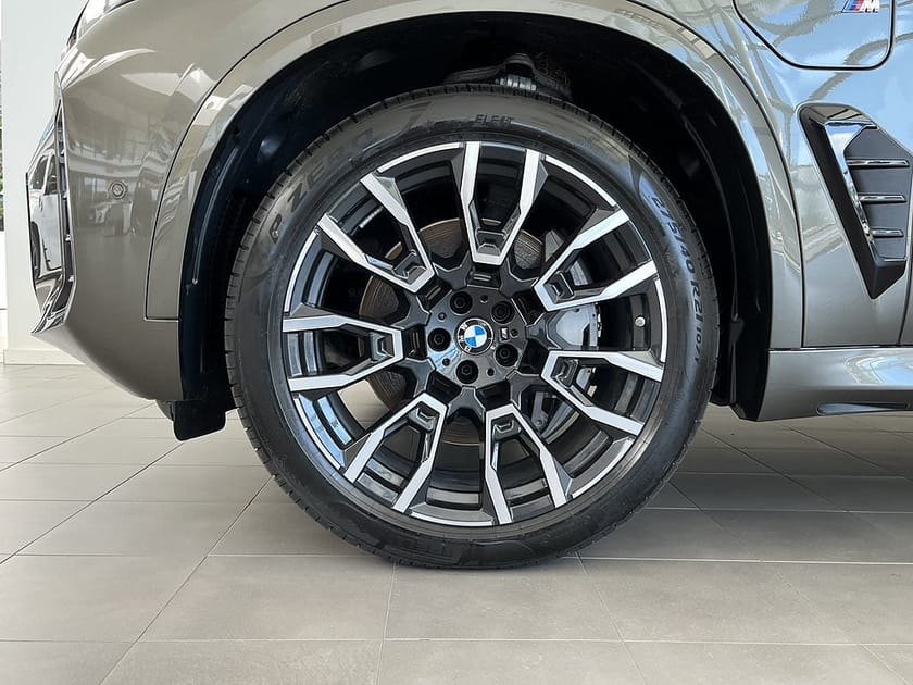 Bild 4 av BMW X5 xDrive50e 3,95 ränta M Sport Drag H/K Panorama