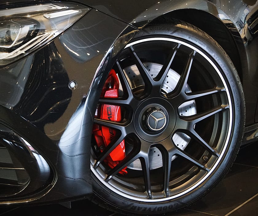 Bild 2 av Mercedes-Benz AMG CLA 45 S 4MATIC+ Shooting Brake Pono 360° Moms