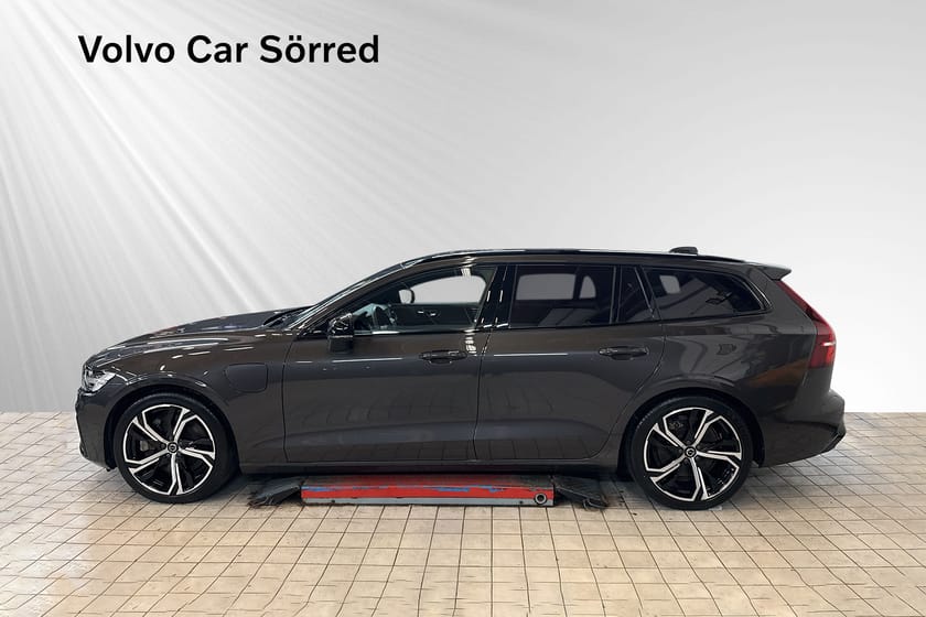Bild 3 av Volvo V60 Recharge T6 Plus Dark