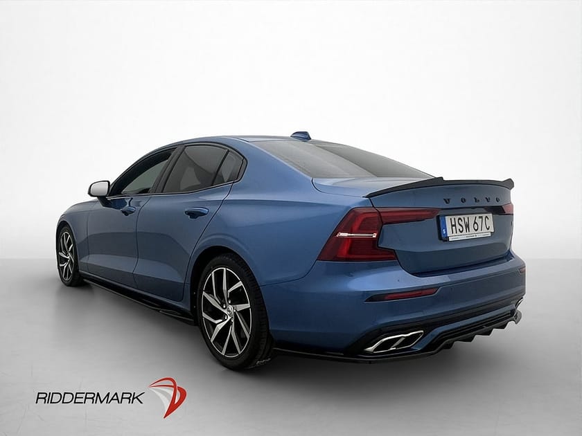 Bild 4 av Volvo S60 T5 250hk R-Design VOC Pano Värmare Kamera CarPlay