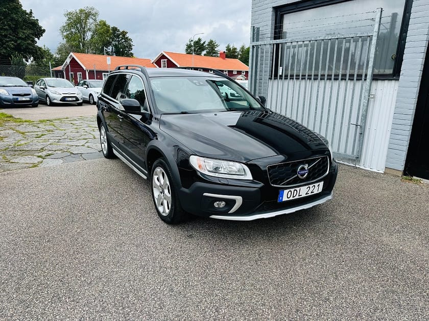 Bild 1 av Volvo XC70 D4 AWD 220HK AUTOMAT POLESTAR CLASSIC SUMMUM / NAVI