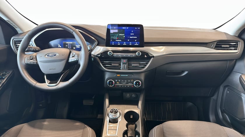 Bild 4 av Ford Kuga Plug-In Hybrid Titanium 2.5 225HK Vinterpaket Carplay