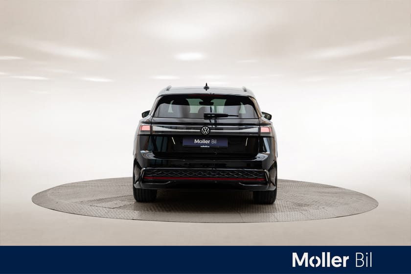 Bilde 4 av Volkswagen ID.7 GTX Tourer