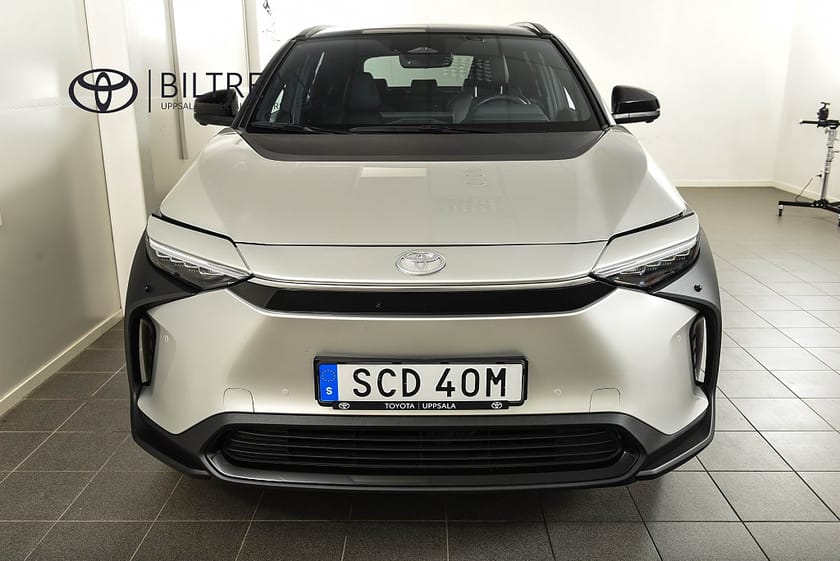 Bild 5 av Toyota bZ4X 71.4 kWh Style Premium MOMS Panorama 360-Kamera JBL
