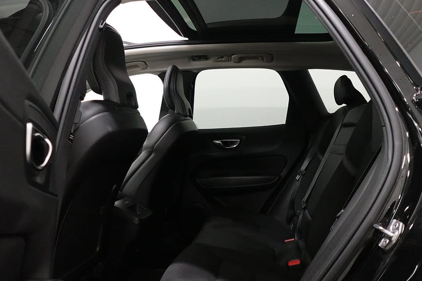 Bild 5 av Volvo XC60 D4 AWD Aut Advanced Edt SE Panorama VOC Drag Navi