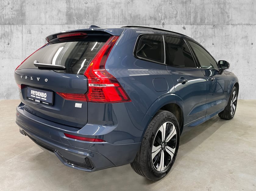 Bilde 4 av Volvo XC60 Recharge T6 Plus Dark SEMI.EL.HF|PANO|TONEDE|SUB|19"