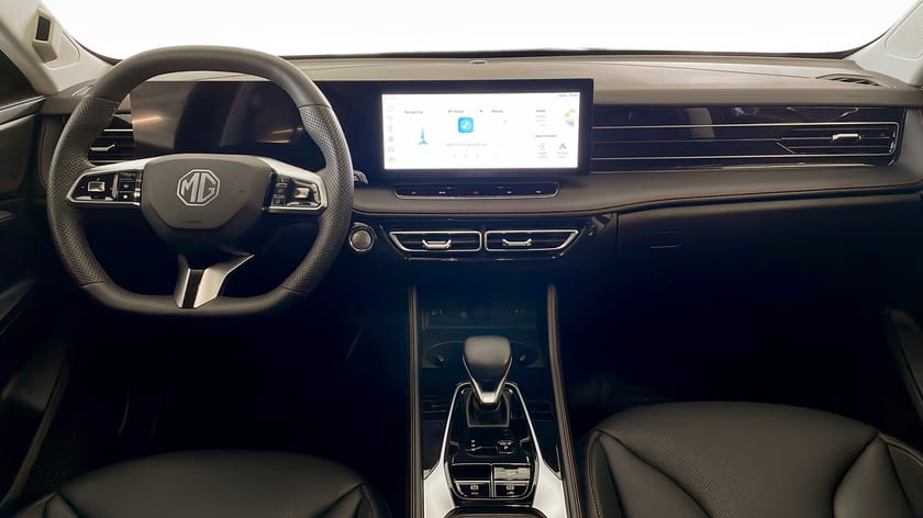 Bild 4 av MG HS PHEV LUX 1.5T AT (BLACK) - PEBBLE BLACK