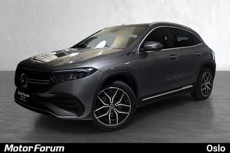 Mercedes-Benz EQA 250 panoramasoltak, 360° kamera og AMG-styling