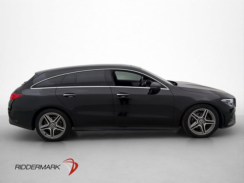 Bild 4 av Mercedes-Benz CLA 180 Shooting Brake SB AMG Pano Burmester Drag Kamera Navi