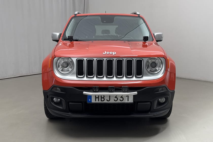 Bild 5 av Jeep Renegade 2.0 MultiJet 4WD 140hk Limited GPS B-Kam