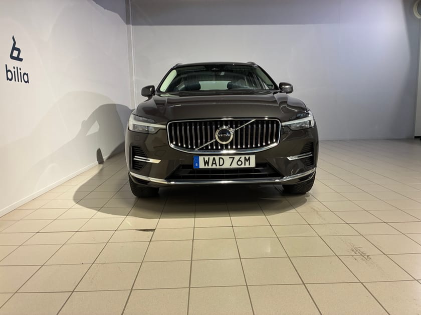 Bild 2 av Volvo XC60 Recharge T6 Core Edition | Ljuspaket | Pano
