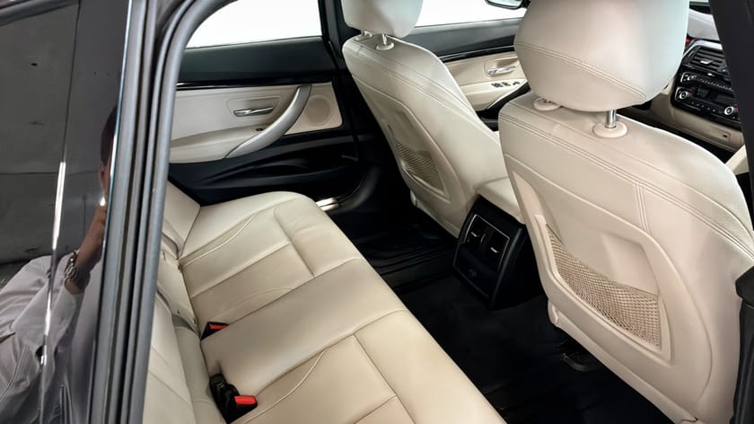 Bild 5 av BMW 330i xDrive GT Gran Turismo M Sport Navigation Rattvärme PDC
