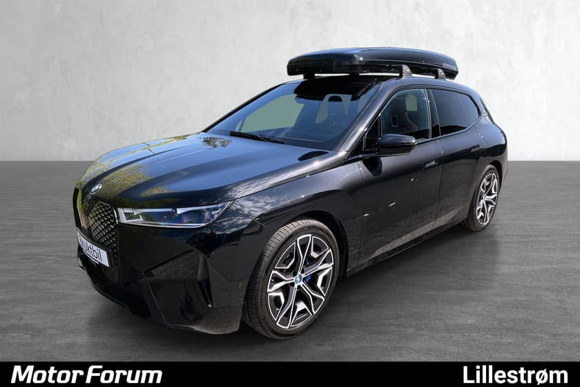 Bilde 1 av BMW iX xDrive40 Sportspakke | Laser | HK lyd | H-feste