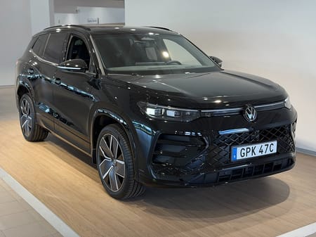 Volkswagen Tayron eHybrid 272hk R-Line Dragkrok 360 Kamera - Kampanjpris!