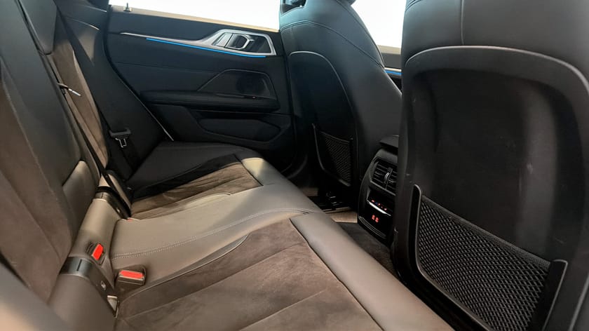 Bild 5 av BMW i4 M50 xDrive Gran Coupé HiFi Laser Adaptiv Farth Elstol Drag