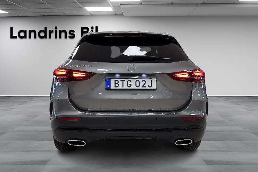 Bild 5 av Mercedes-Benz GLA 250 e AMG Night Drag 360Kamera Elstolar Navi