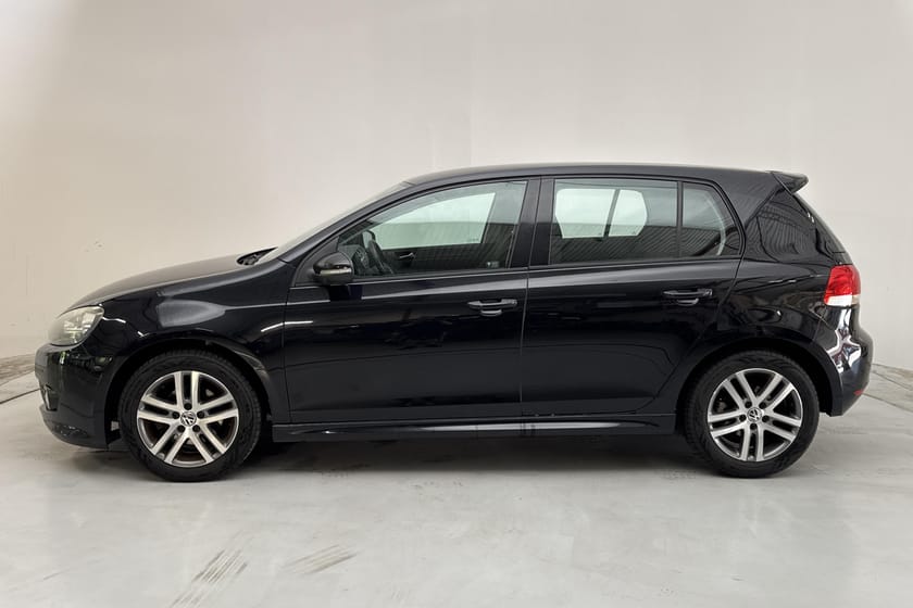 Bild 2 av Volkswagen Golf VI 1.6 TDI BlueMotion 5dr (105hk) GT Drag