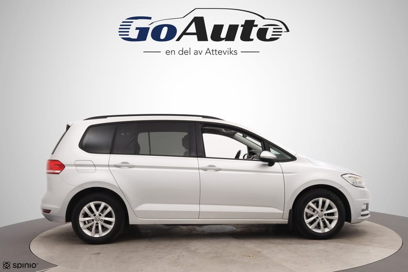 Bild 2 av Volkswagen Touran 7-seater 1.4 TSI 150hk Drag Backkamera