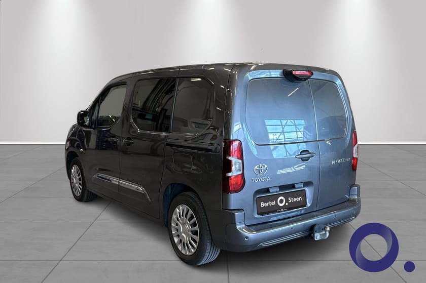 Bilde 3 av Toyota ProAce City L1 1,5 Diesel 130hk Automat,Webasto,Hfeste,2x Skyvedør