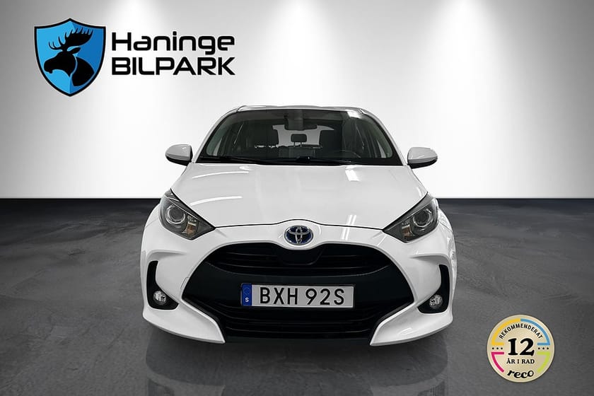 Bild 3 av Toyota Yaris Hybrid CVT Active/SUPERDEAL 3,95%/BT/BACKKAMERA