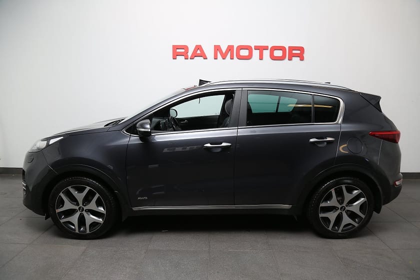 Bild 3 av Kia Sportage 2,0 CRDi 185hk GT-Line AWD Panorama Skinn Motorv Drag