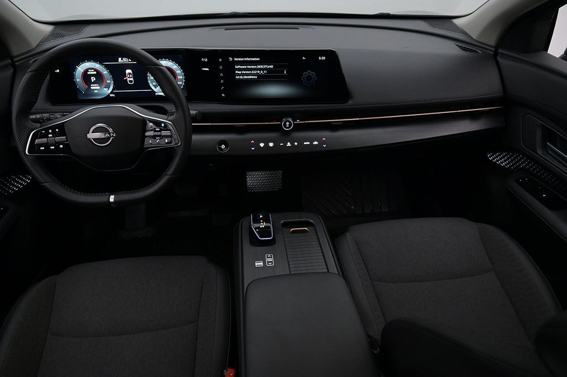 Nissan Ariya 2025, bild 6/10