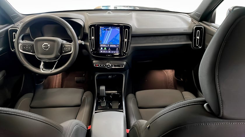 Bild 4 av Volvo XC40 Recharge Core 231Hk / Kamera / CarPlay /