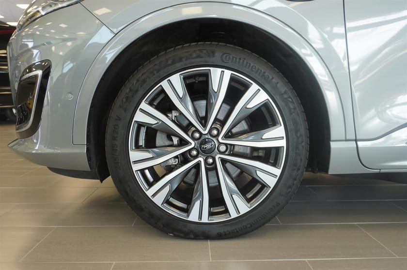 Bild 3 av Ford Kuga Plug-In Hybrid 