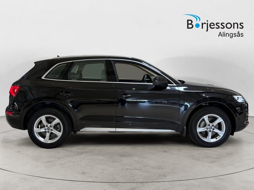 Bild 2 av Audi Q5 TDI 190hk quattro Läder/Elstolar/Cockpit/Navi/Keyl
