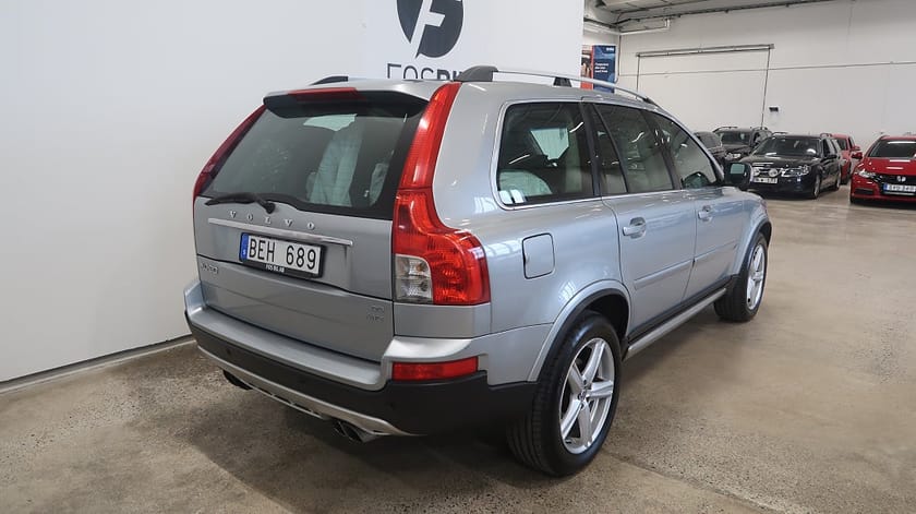Bild 4 av Volvo XC90 7-sits D5 AWD R-Design Värmare-SoV