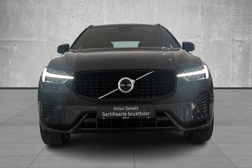 Bilde 3 av Volvo XC60 Recharge T6 AWD R-Design - Hengerfeste, 360kamera