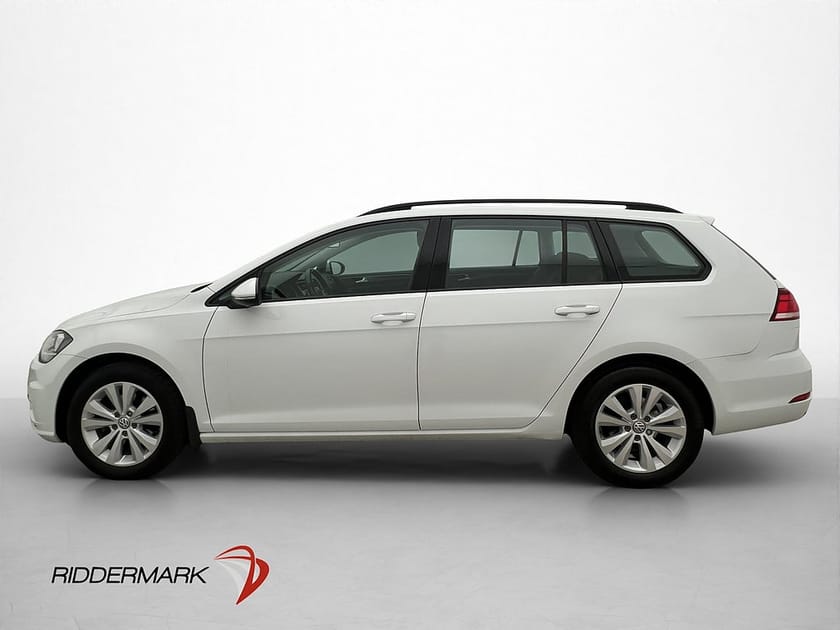 Bild 4 av Volkswagen Golf Sportscombi 1.0 TSI Drag Sensorer CarPlay Adaptiv-Fart