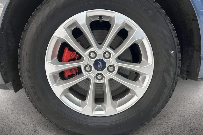 Bilde 5 av Ford Kuga Plug-In Hybrid ST-Line | Tilhengerfeste |