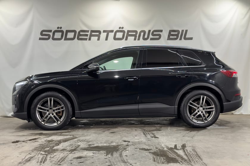 Bild 3 av Audi Q4 45 e-tron quattro DRAG KAMERA CARPLAY MOMSBIL