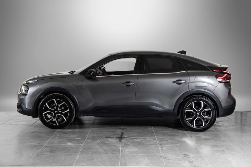 Bilde 3 av Citroën ë-C4 Shine, 136HK, Adaptiv cruise, Navi, Ryggekamera