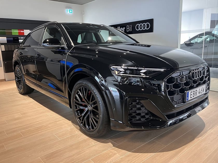 Bild 2 av Audi Q8 60 TFSI e quattro SUV TFSIe 490 hk Selection