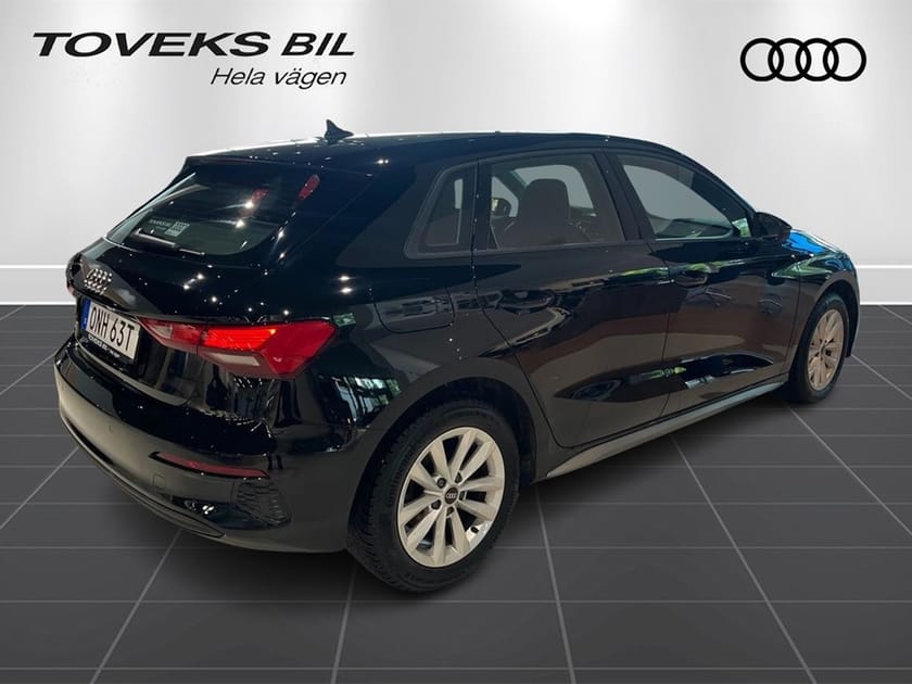 Bild 3 av Audi A3 Sportback 30 TFSI 110hk