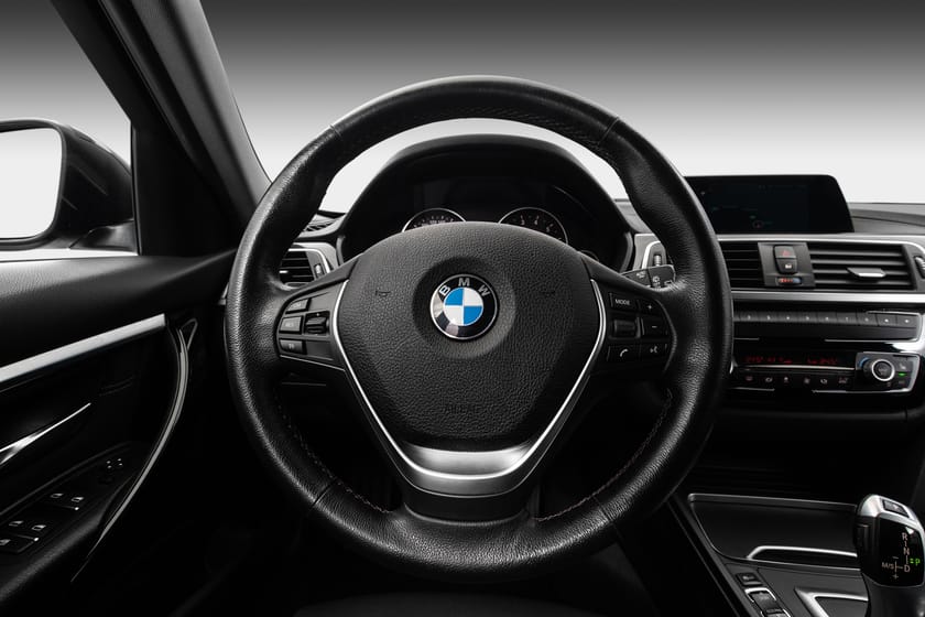 Bilde 5 av BMW 318i Touring Ryggekamera,Hengerfeste,Park sensor fremme og bak