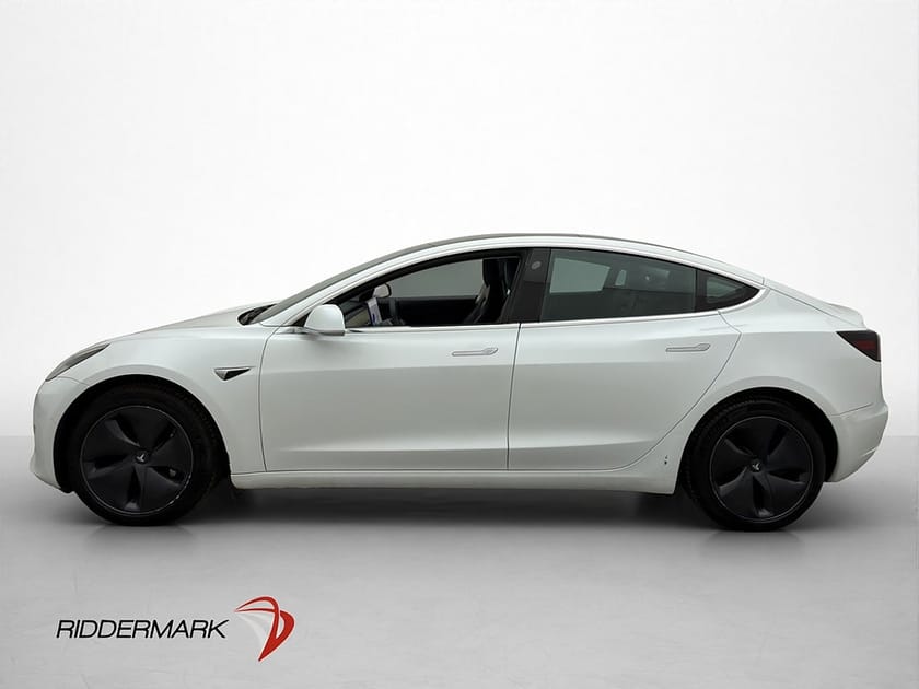 Bild 5 av Tesla Model 3 Long Range AWD SV-Såld Autopilot Pano Kamera